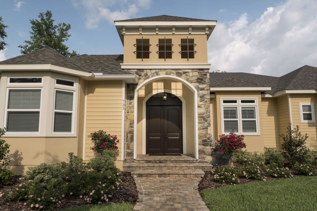 Front Elevation - The Doran: Closeup of front door