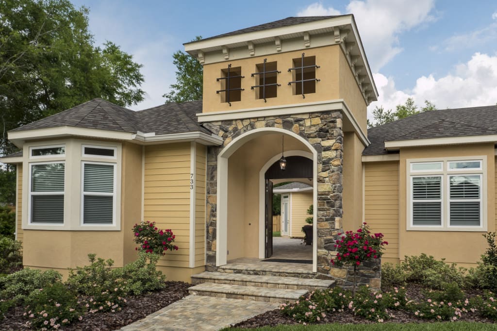 Front Elevation - The Doran: Closeup of front door at an angle